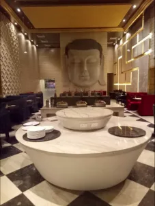 Read more about the article Apple Tree Hotel, Ghaziabad
