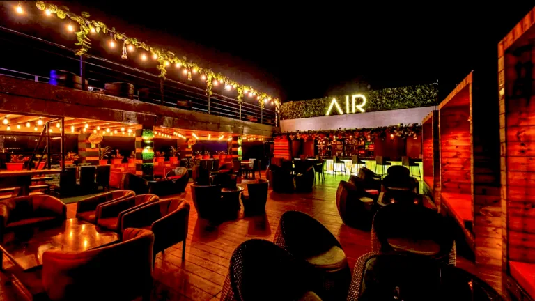 Read more about the article Air Lounge, Delhi